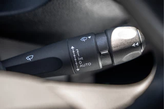 Opel Vivaro 2021 - 2.0 L2H1 | 150 PK | Cruise | Airco | Imperiaal | Trekhaak bild 19