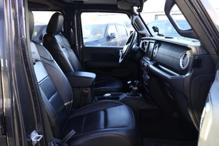 Jeep Wrangler 2019 - 2.0T Unlimited Hardtop + Electrische softtop / liftkit / Warn lier obrazek 30