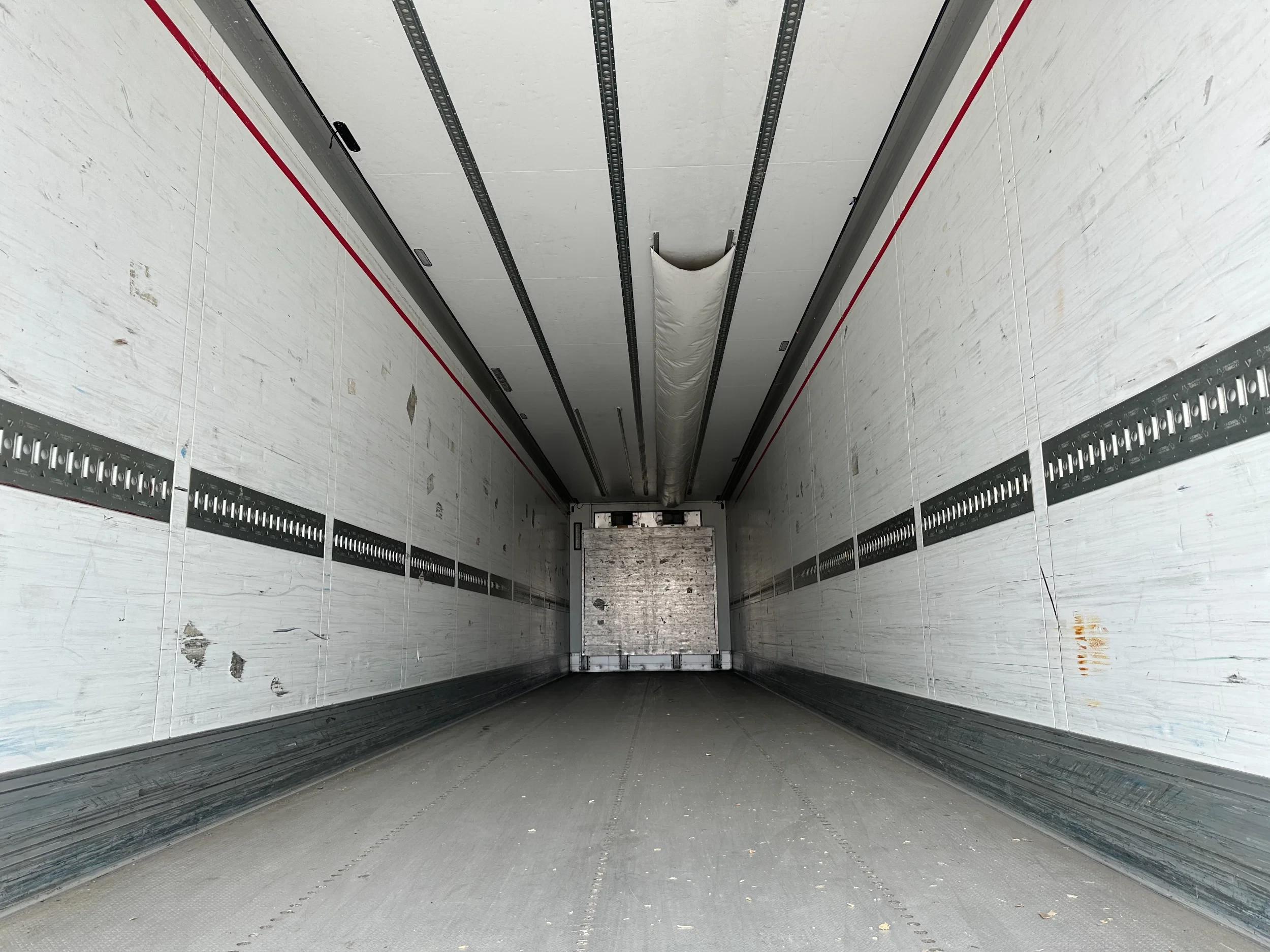 Schmitz Cargobull 2015 - CARRIER VECTOR 1950 D/E /DISCBRAKES / NL-TRAILER / APK: 8-2026 obrázek 10