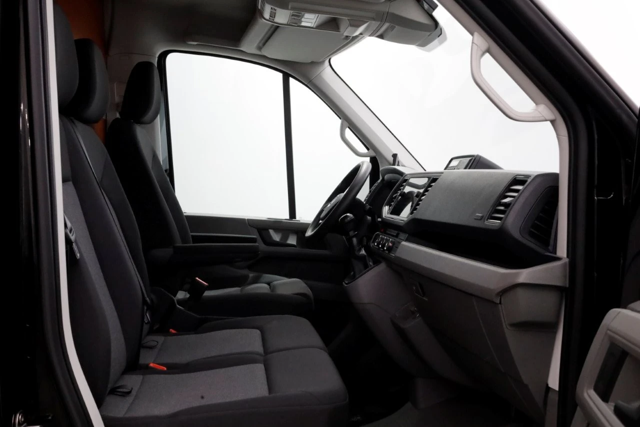 Volkswagen Crafter 2022 - 50 2.0 TDI 177pk BE/C1E-Trekker D.C. Trekgewicht 7000kg 06-2022 afbeelding 6