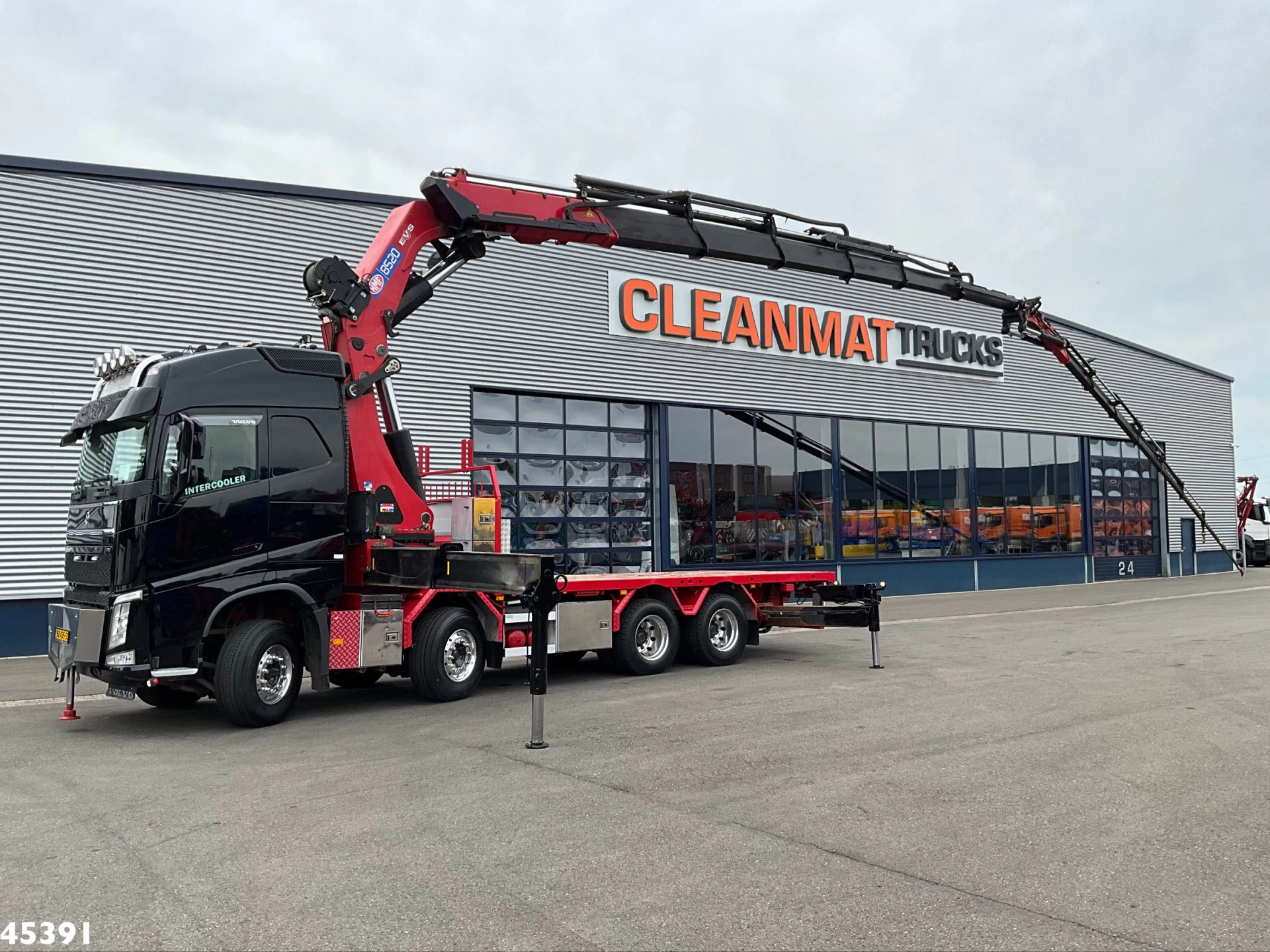 Volvo FH 2016 - 540 8x4 HMF 85 Tonmeter laadkraan + Fly-Jib Just 222.786 km! imagen 1