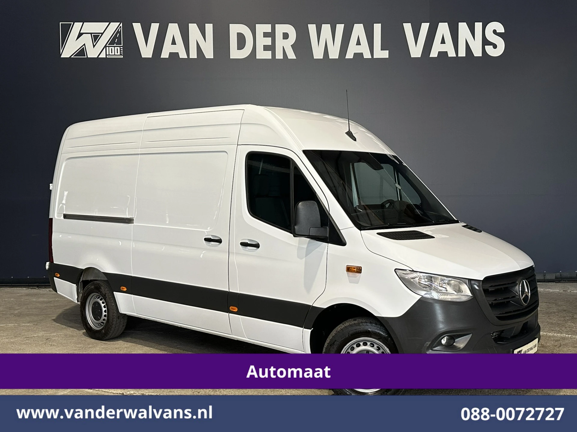 Mercedes-Benz Sprinter 2024 - 317 CDI 170pk 9G-Tronic Automaat L2H2 Euro6 Airco | Camera | Navigatie | Cruisecontrol | Stoelverwarming afbeelding 1