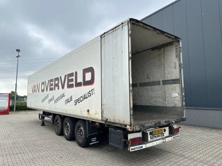 Schmitz Cargobull N/A 2005 - SKO24 / SAF DISC / 2x LIFTAXLE / GALVANIZED / NL-TRAILER bild 7