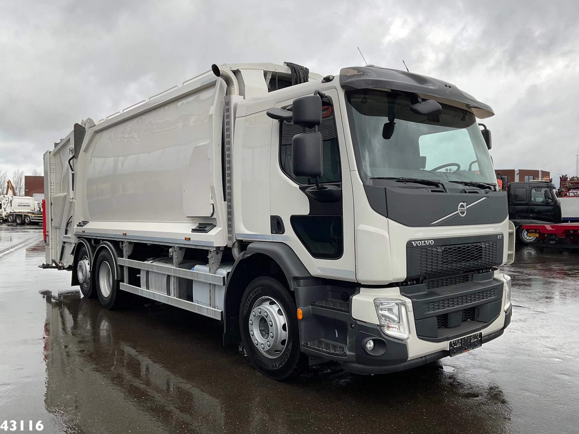 Volvo FE 350 Euro 6 NORBA MF 300 22m³, 2 compartimenten 2024 image 4