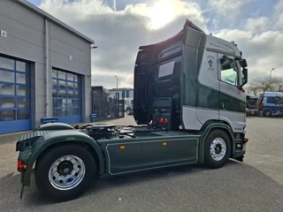 Scania S 2019 - NGS S520 V8 / TUV: 05-05-2027 / RETARDER / HYDRAULICS / FULL-AIR / ALCOA / NAVI / LEATHER / NL TRUCK / AUTOMATIC / EURO-6 / 2019 image 5