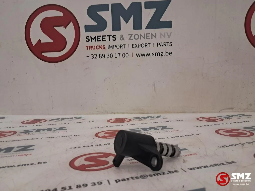 Mercedes-Benz - Occ hydraulische regelklep OM656.929 Mercedes afbeelding 1