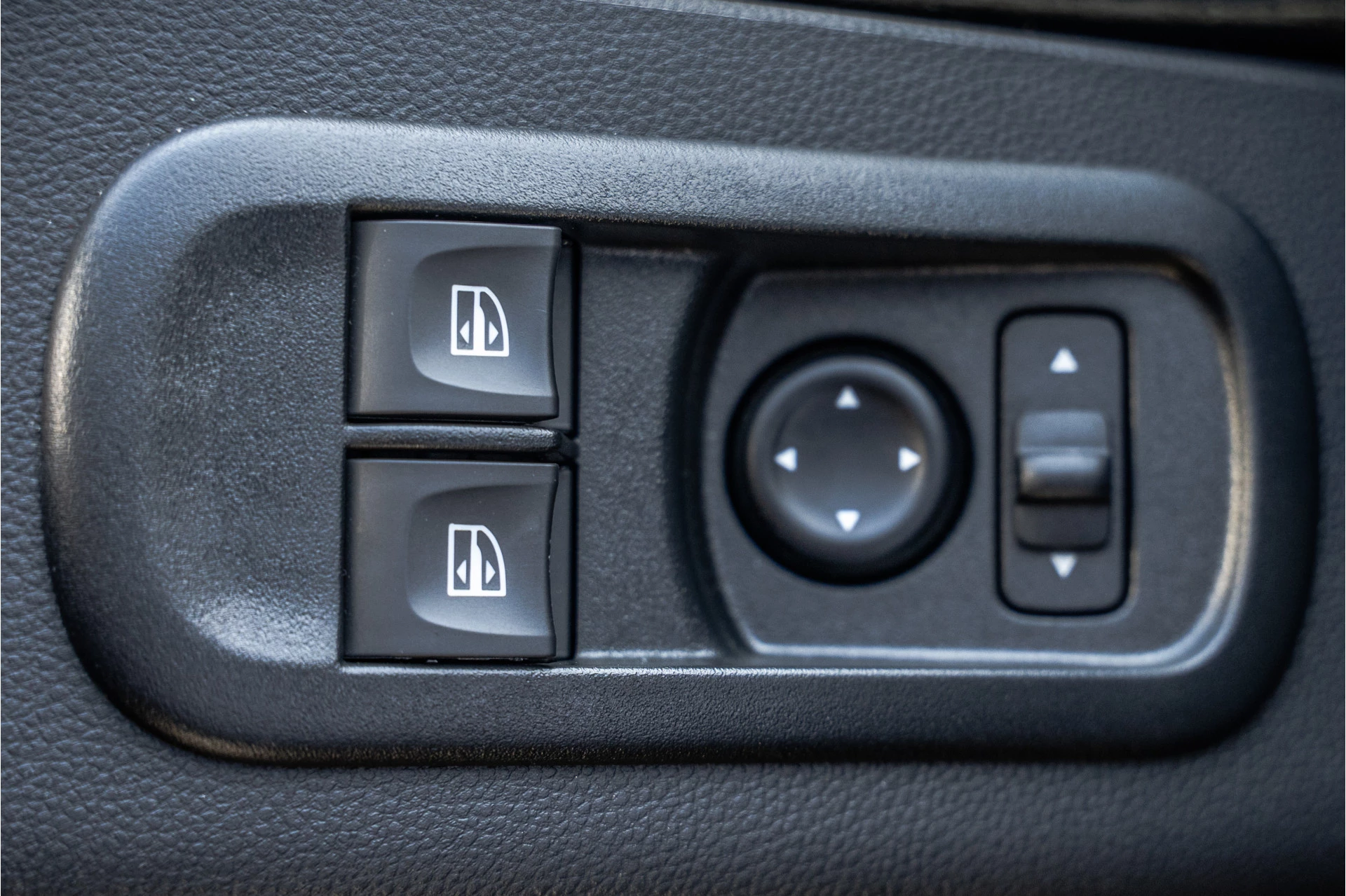Renault Master 2023 - **2.3dCi | Bakwagen met Laadklep | LED | Carplay | Camera | Cruise** image 22