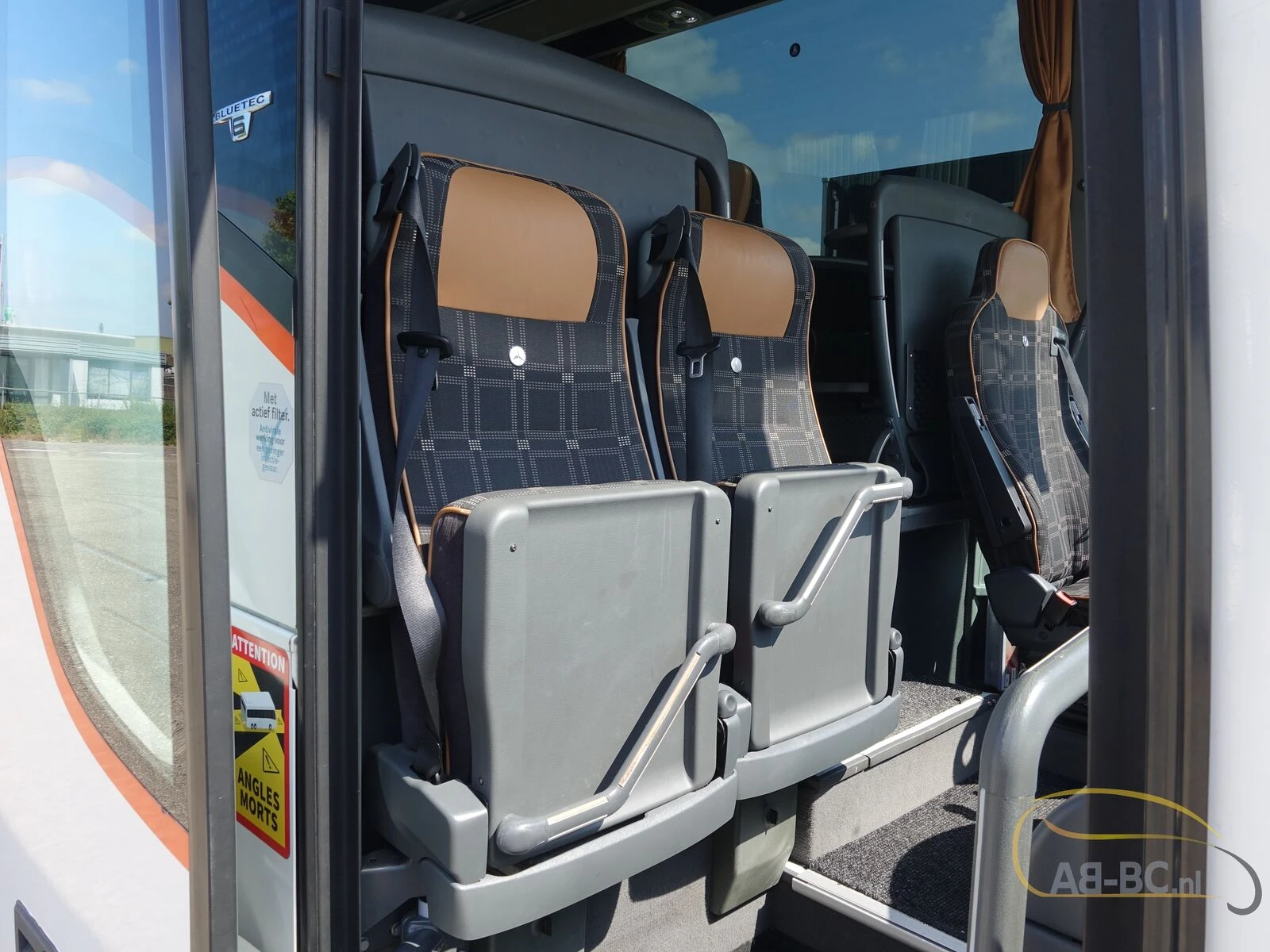 Mercedes-Benz Tourismo RHD-L, 62 Seats, Euro 6 2015 afbeelding 52