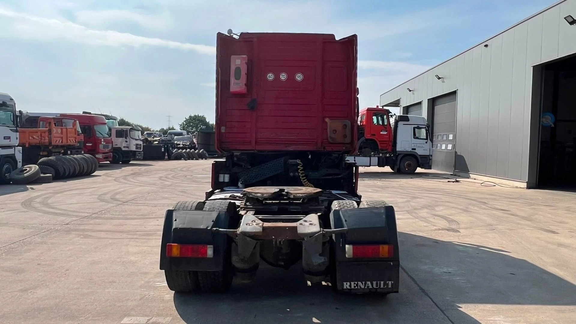 Renault AE 440 Magnum E-tech 2002 imagen 6