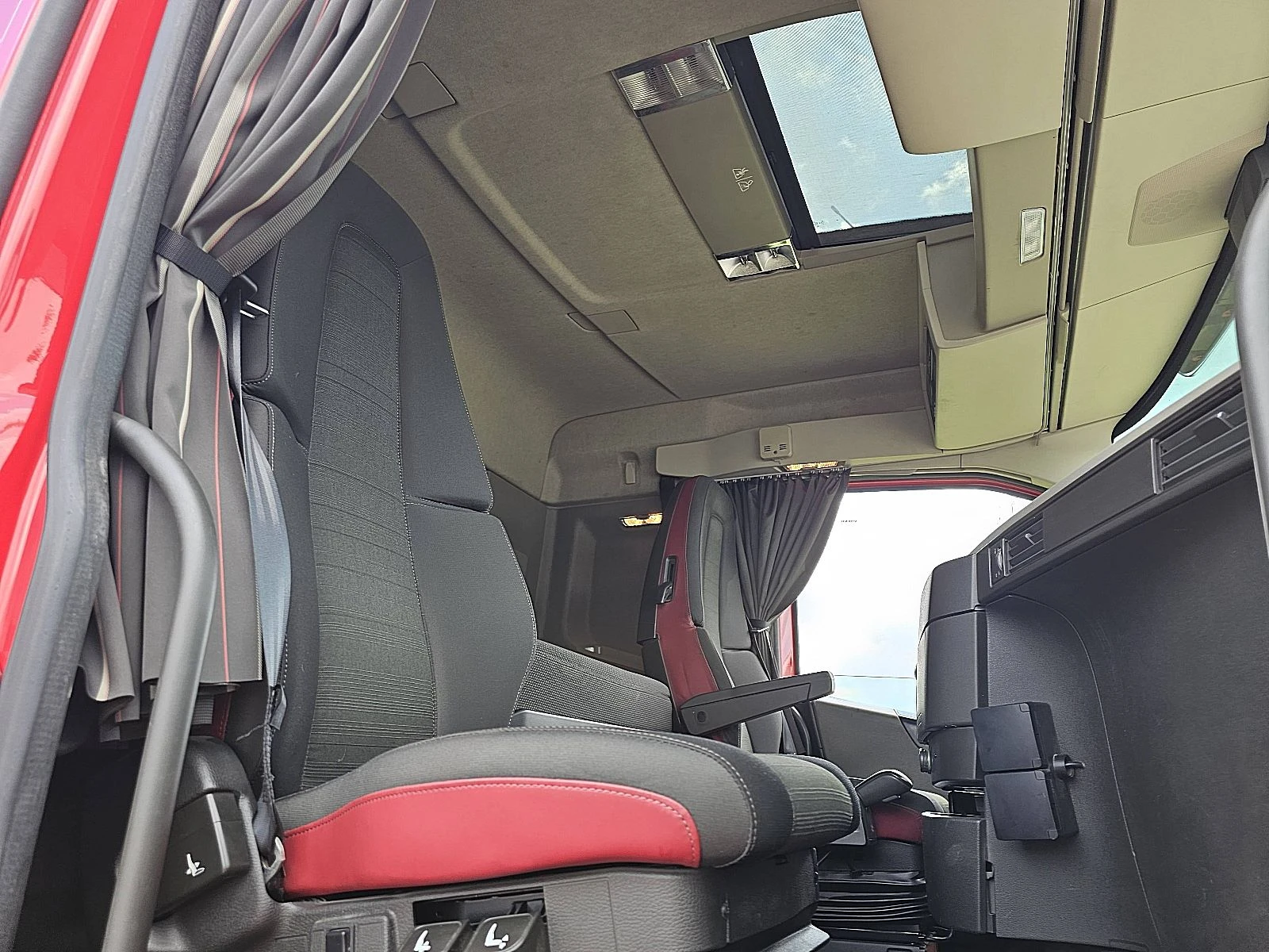 Volvo FH 2018 - 420 afbeelding 7