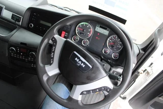 MAN TGX 2012 - 26.440 bild 31