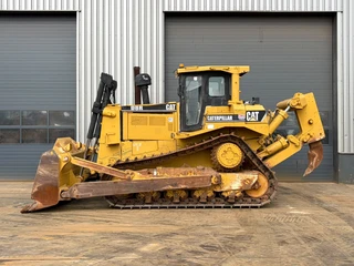 Caterpillar D8R 2003 for sale