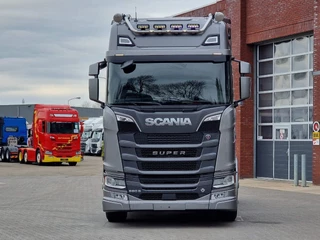 Scania S 2023 - 660S V8 NGS Highline 6x2 - Retarder - Full air - Leather - Led - Alloy wheels immagine 3