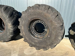 Michelin N/A - 445/70R19.5 incl. rim image 10