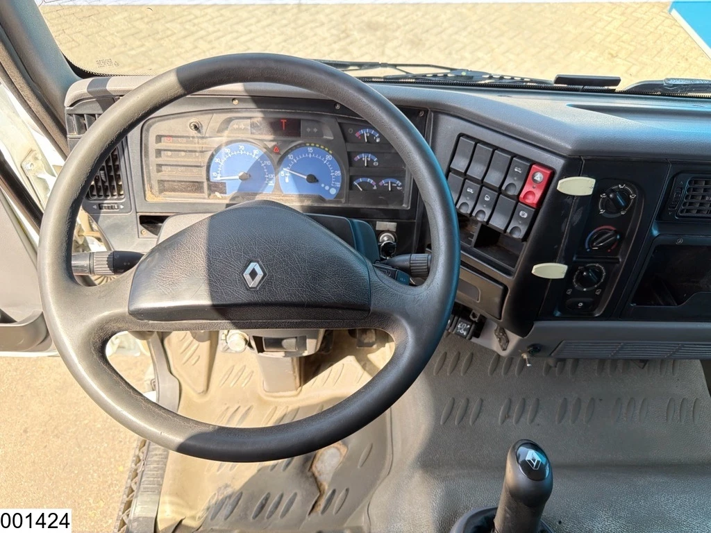 Renault 2002 - Midlum 220 Manual gearbox, Petrol, 11,385 litres, 4-cylinder afbeelding 9