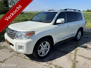 Toyota Land Cruiser 2015 - V8 4.5 D-4D Executive Standard Roof bild 1