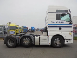 MAN TGX 2018 - 26.500 XXL 6X2 NL TRUCK image 4