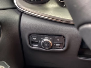 Mercedes-Benz V-Class 2024 - 300d Extra Lang Avantgarde Dubbele Cabine image 58