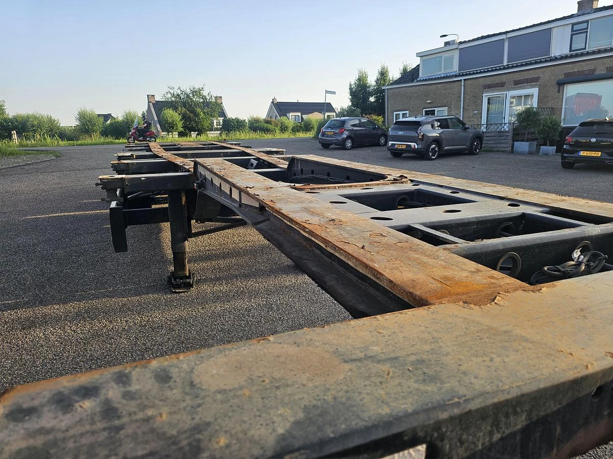 Krone SD / REAR SLIDER / DUTCH CHASSIS / BPW DRUM. 2015 obrázek 8