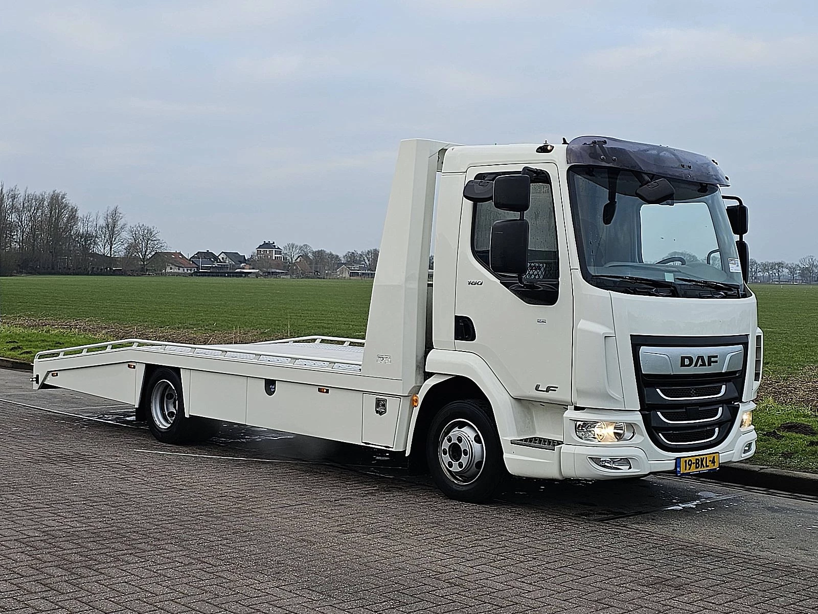 DAF 2018 - LF 180 image 5
