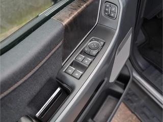 Ford F-150 2023 - Lightning Lariat Standard Range immagine 46
