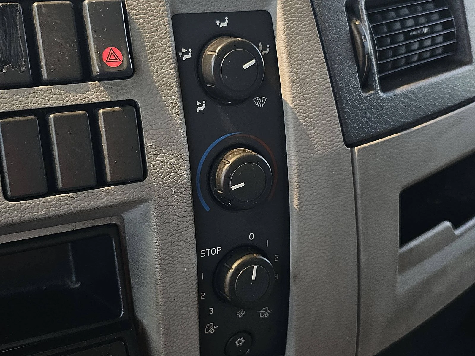 Volvo 2008 - FL 240.12 afbeelding 12