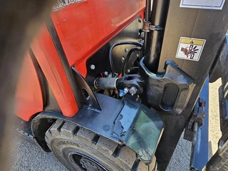 Hyster H2.5FT | DUPLEX 3.30 M | GAS | COMPLETE CABINE| SIDESIFT| 12457 HOURS. 2011 - N/A image 15