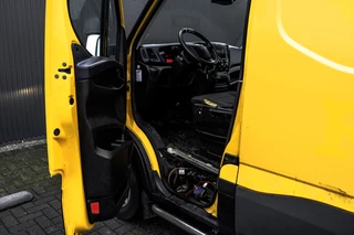 Iveco Daily 2017 - 35S16V 2.3 352 L2H2 Aut. | Motor Probleem | 155PK | Trekhaak | Airco obrazek 22