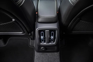 Volvo XC40 2023 - 1.5 T5 Plug-in hybrid Ultimate Dark, Pano, Leder imagen 25
