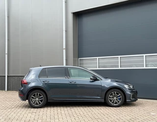 Volkswagen Golf 2018 - 1.4 TSI PHEV GTE bj.2018 Virtual|Leder|Navi|Stoelverw. obrazek 6