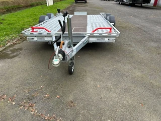 STU Trailers 2026 - Autotransporter 1900KG Laadvermogen image 3 thumbnail