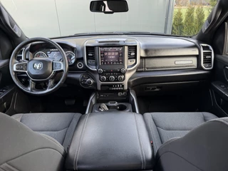 Dodge Ram 1500 2018 - 5.7 V8 4x4 BIG HORN / CREW CAB / LPG-G3 / NL AUTO / PANO / CAMERA / 3.5T TREKHAAK / GORILLA EXHAUST immagine 6