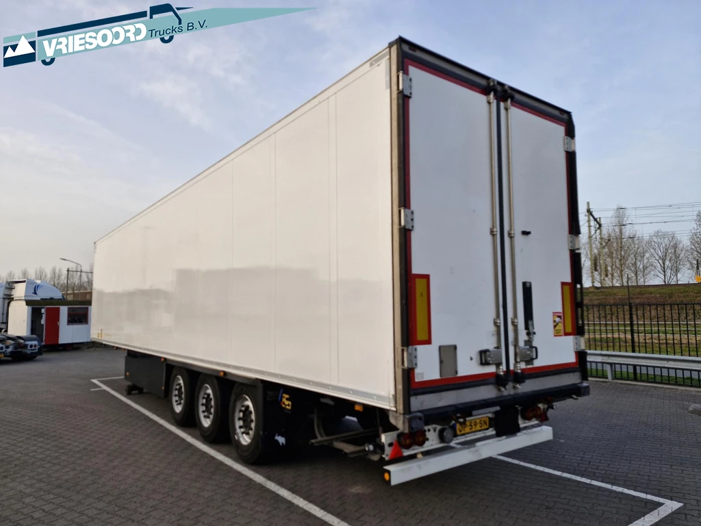 Schmitz Cargobull 2017 - SKO 24 BLOEMENUITVOERING obrázek 2