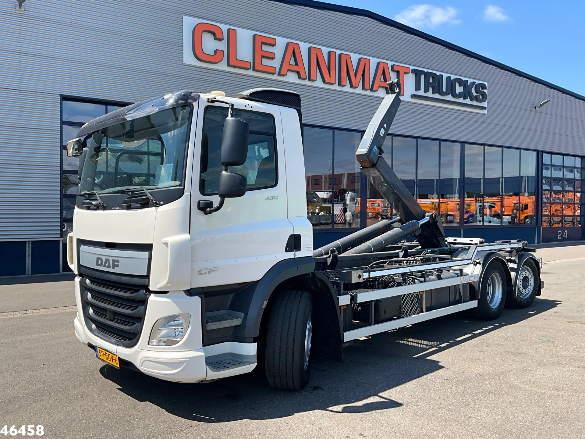 DAF 400 2016 - FAN CF VDL 21 Ton haakarmsysteem Just 217.974 km! afbeelding 1