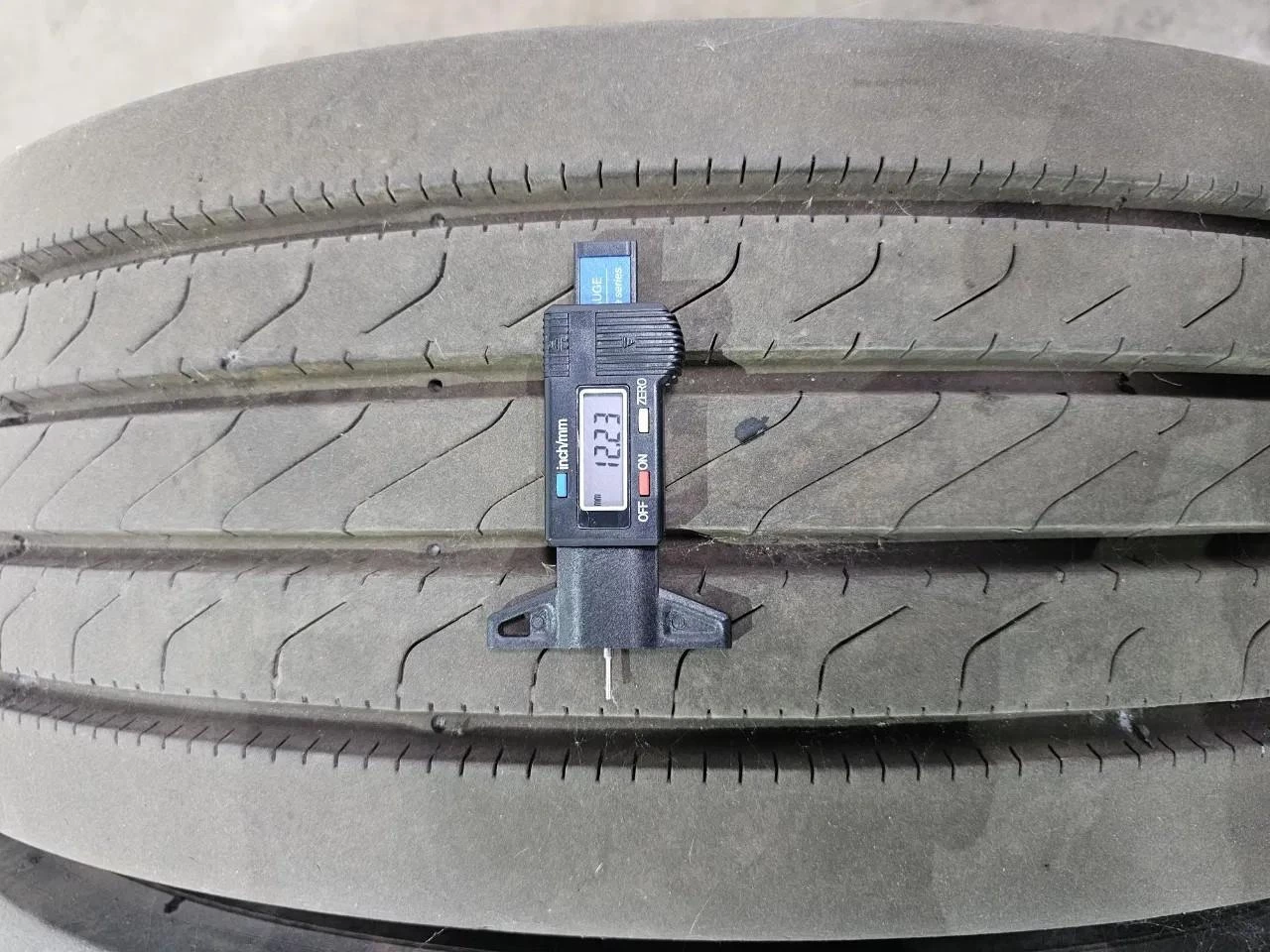 Dunlop 275/70R 22.5 afbeelding 5