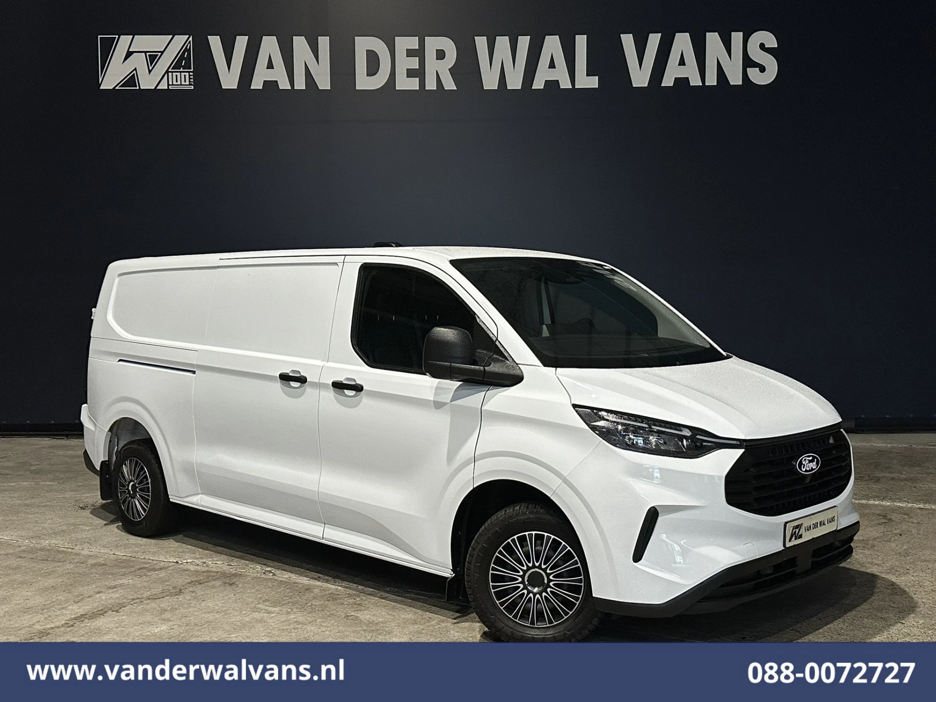 Ford Transit Custom 2024 - 2.0 TDCI 136pk L2H1 Euro6 Airco | Camera | Apple Carplay | LED | Cruisecontrol afbeelding 1