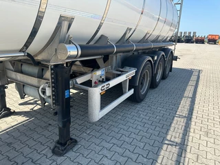 Van Hool N/A 2014 - FOOD / RVS chassis / empty weight: 5.860kg / 29.500L / 1-comp.+ 1 baffel / discbrakes / NL / APK: 05/2027 obrazek 15