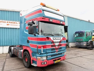 Scania R 2002 - R164-580 V8 TOPLINE COLLECTORS ITEM!! / APK 10-2026!! (12+2 MANUAL GEARBOX / RETARDER / AIRCONDITIONING / 2x TANK / ETC.) image 2