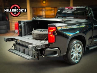 Chevrolet Silverado 2024 - High Country 6.2 V8 420 PK изображение 8