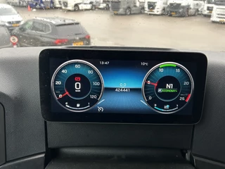 Mercedes-Benz Actros 2021 - 1842 StreamSpace / 424 dkm obrazek 4