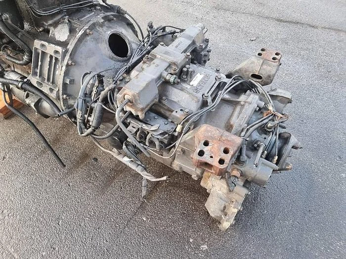 Scania GR801 obrázek 1