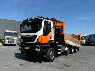 Iveco Trakker 2020 - 8x6 / 3 Zijdige PN kipper / Palfinger Epsilon Q170 (easy fold) imagen 5