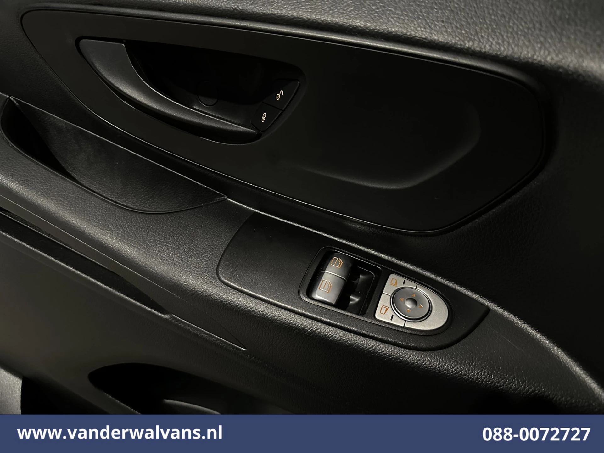 Mercedes-Benz Vito 2023 - 116 CDI 164pk L2H1 Euro6 Airco | Camera | Apple Carplay | Cruisecontrol zdjęcie 17