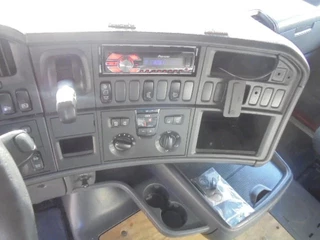Scania R 2011 - R440 6X2 VOLUME COMBI + RETARDER image 10