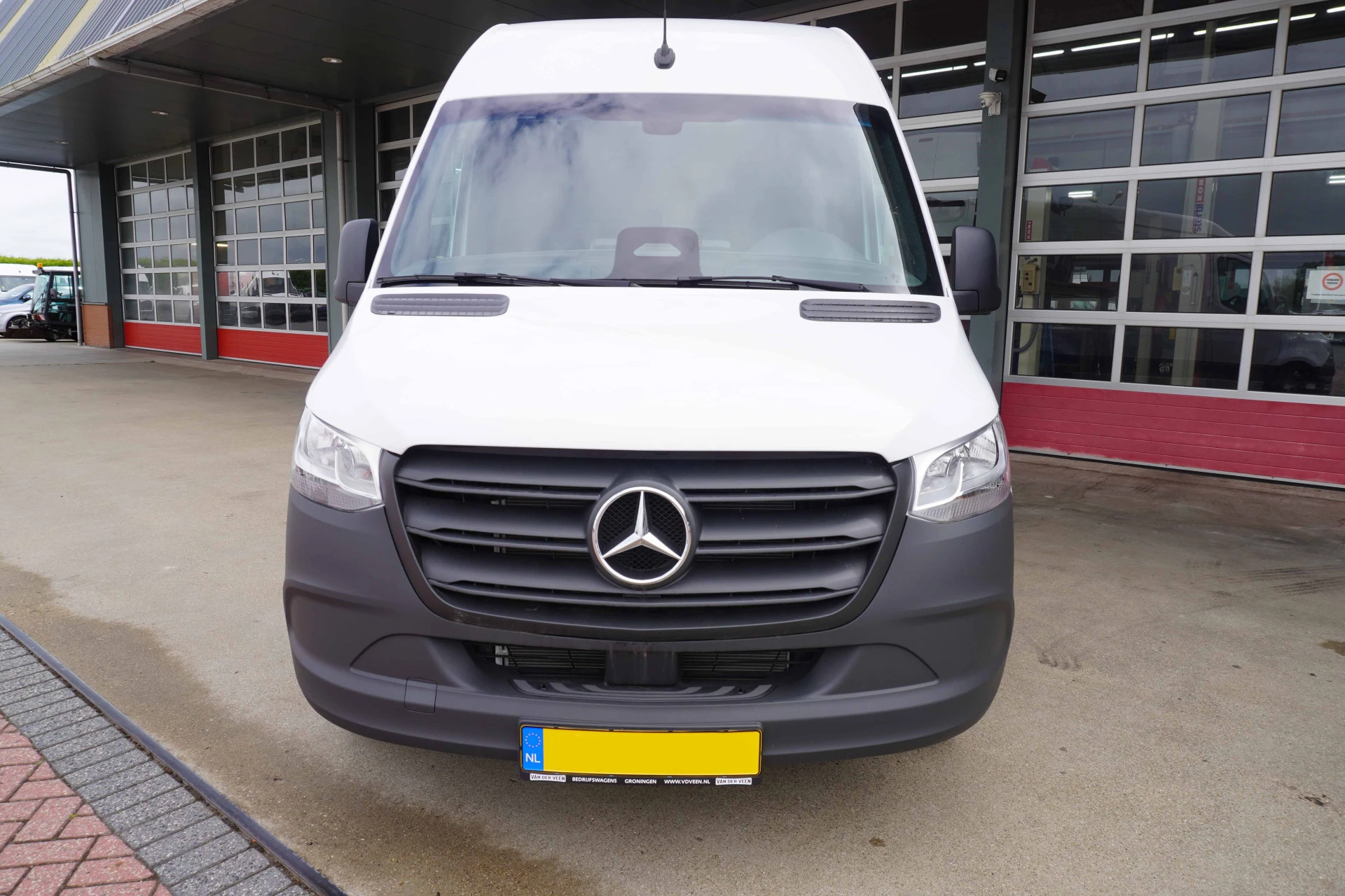 Mercedes-Benz Sprinter 2024 - 315 CDI 150PK L2H2 Pro automaat obrázek 10
