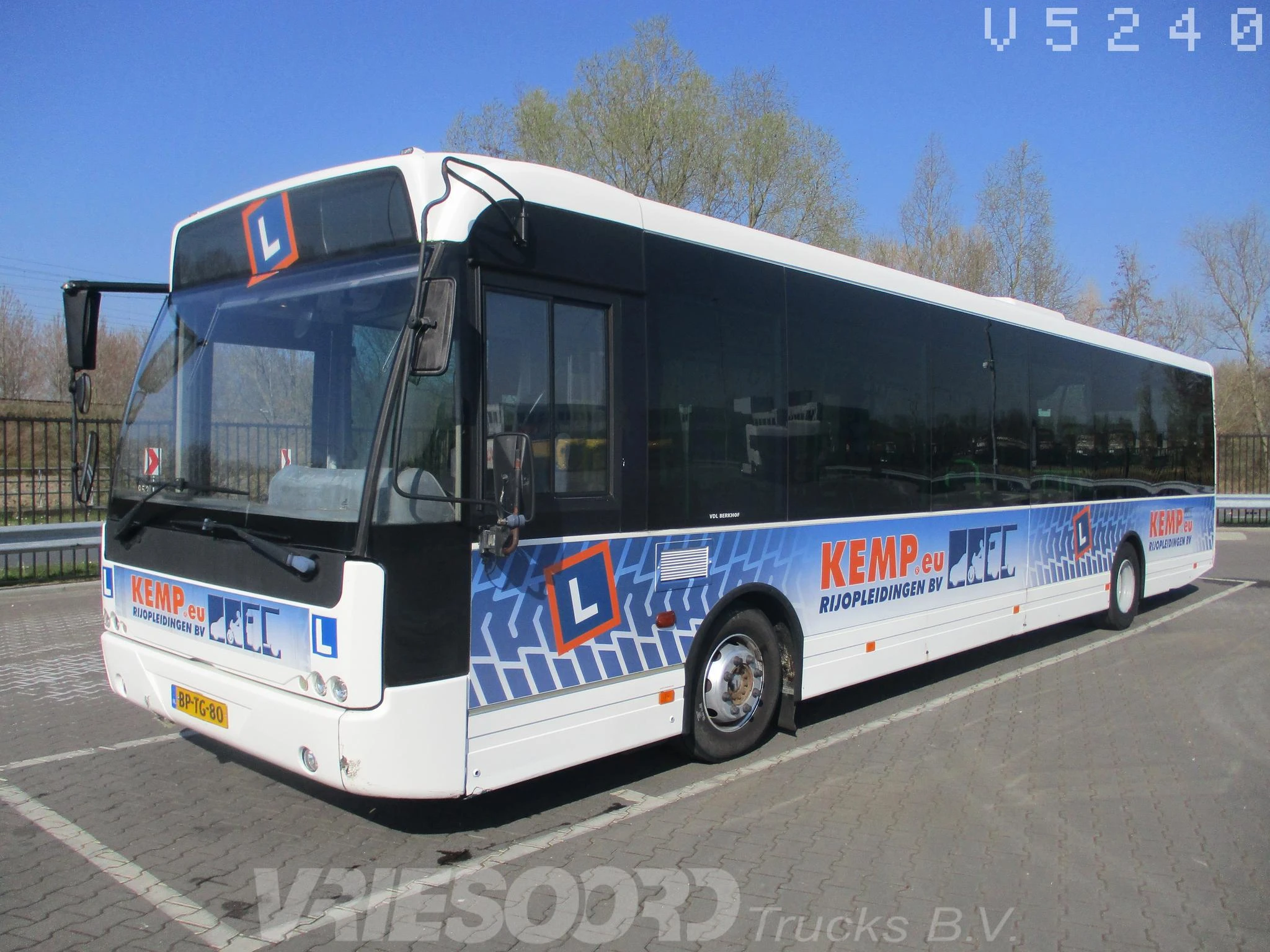 Berkhof AMBASSADOR 200 215 4x2 2004 afbeelding 1