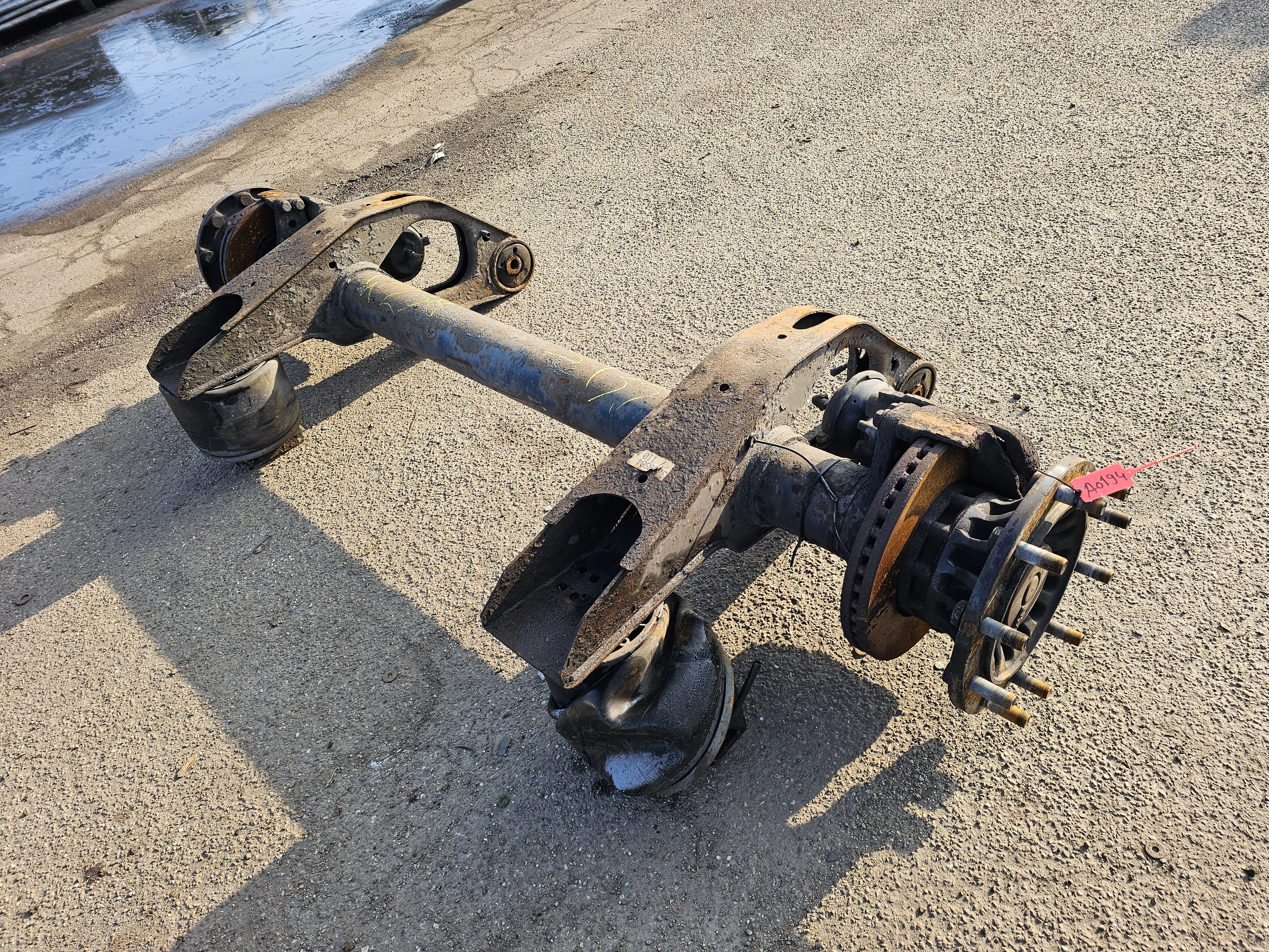 SAF SKRB9019W| TRAILER AXLE 9 TON | DISC. 2010 Bild 2