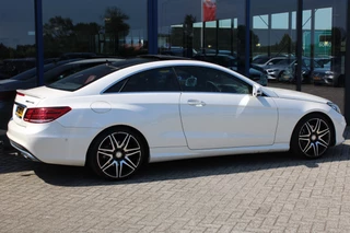 Mercedes-Benz E-Class 2015 - Coupé 320 Prestige AMG PANORAMADAK LEDER MEMORY DISTRONIC 360-CAMERA H&K 19'' obrazek 8