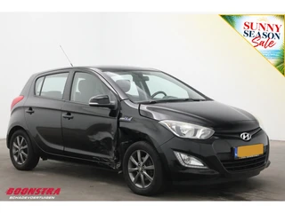 Hyundai i20 2013 - 1.2i i-Deal Airco 128.468 km! image 2 miniature
