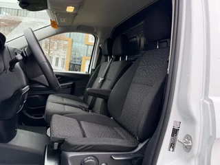 Mercedes-Benz Vito 2024 - 116CDI L3H1 (XXL) Automaat Airco Navi Cruisecontrol Trekhaak FACE LIFT ( BPM VRIJ ) image 11